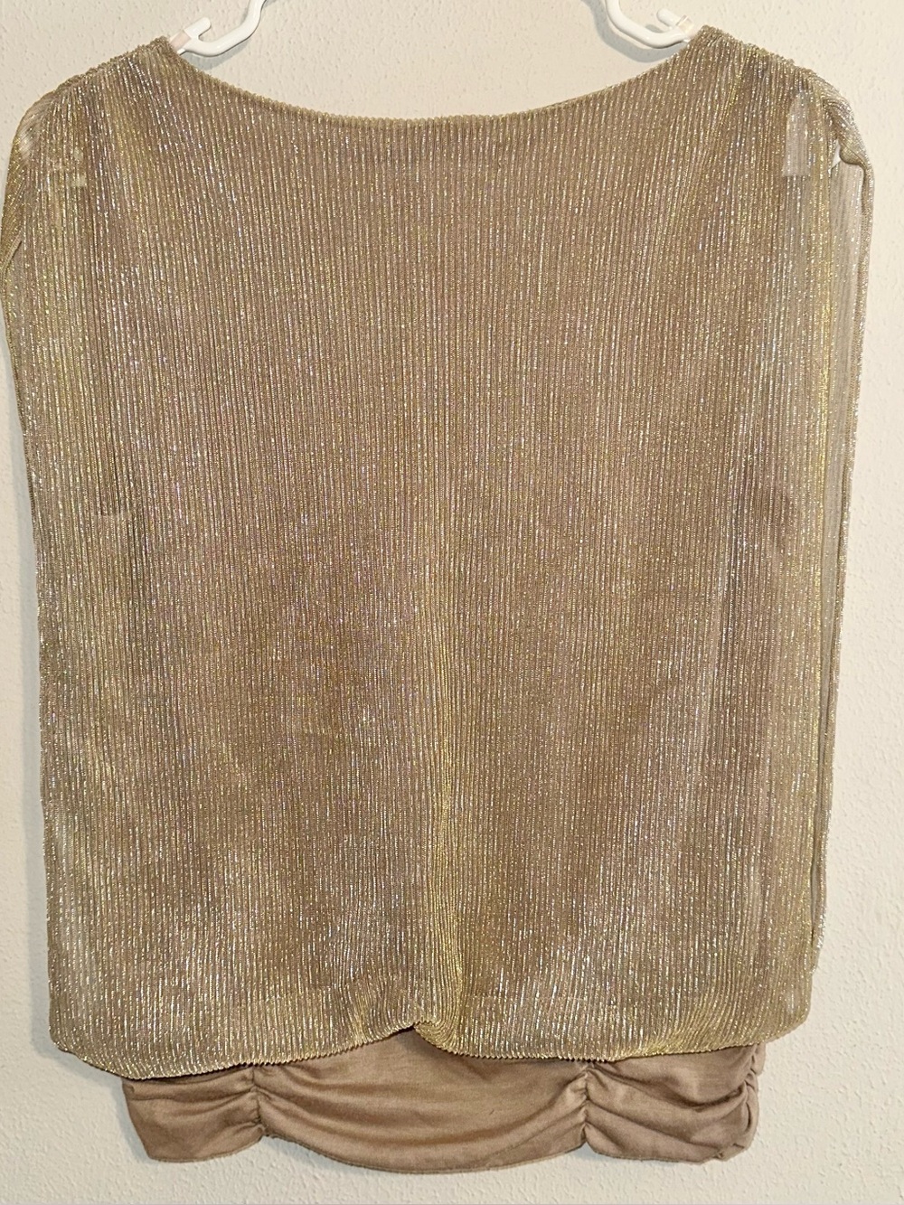 Gal Boss Gold Sleeveless Blouse - Picture 4 of 4